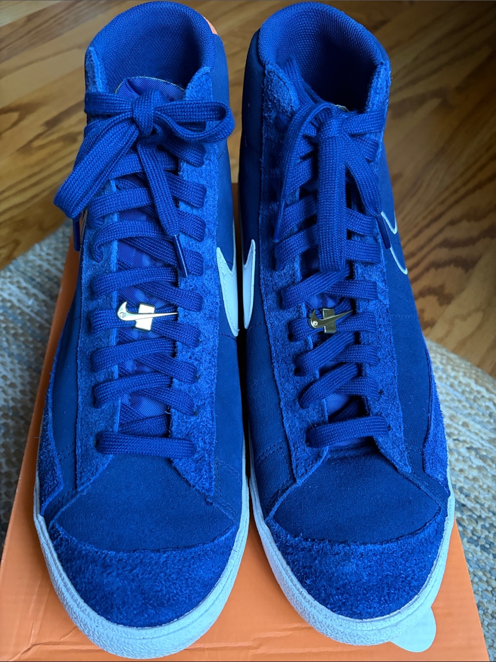 Nike Blazer Mid ‘77 Men’s Blue High-Top Suede Sneakers. Size: 12